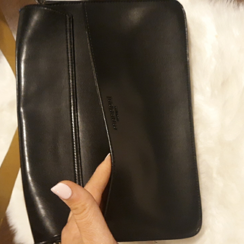Black Mondani New York Shoulder Purse Cutout Style - Picture 3 of 12